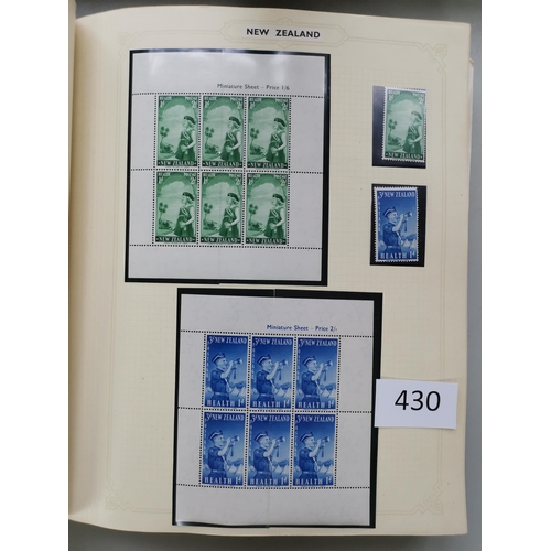 430 - NEW ZEALAND.  Mint collection in 2 Simplex albums with KGV defins to 1/- and Admiral 2/- and 3/-  Po... 