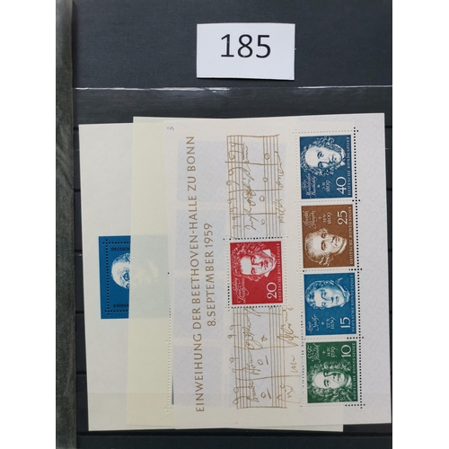 185 - GERMANY.  WEST GERMANY. 1949 to late 1960's comprehensive M or UM collection incl. 1951-2 Posthorn s... 