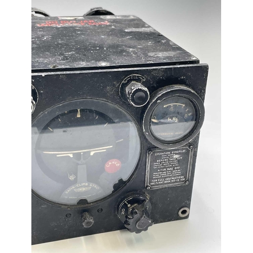 129 - A Sperry Gyroscope Co Ltd bank-climb gyro control for model A3 gyropilot, stenciled 'Do Not Jar Hand... 