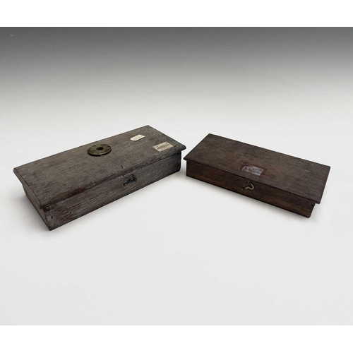 185 - A set of brass and steel traveling jewellers scales, late 19th century, with weights, contained in a... 