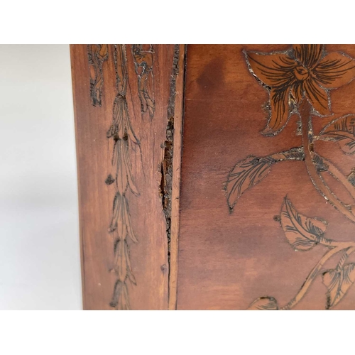 20 - A George III satinwood and floral inlaid tea caddy, the lid opening to reveal a single internal lidd... 