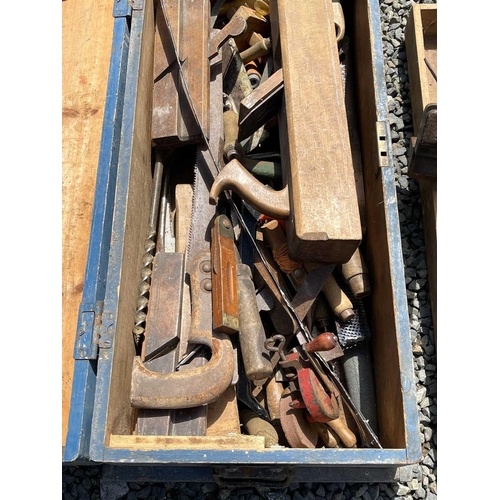 205 - A blue painted pine box and contents of joiner's tools. Height 30cm, width 76.5cm, depth 36cm.