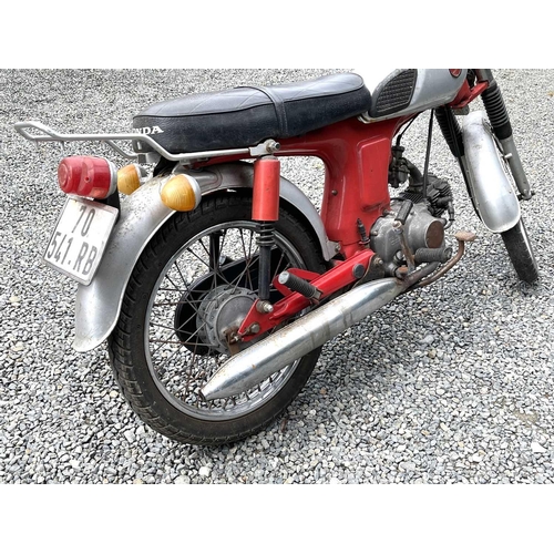 217 - An early 1970s Honda SS50 motorbike, VIN number SS50 122628, engine number SS50E-123125, finished in... 