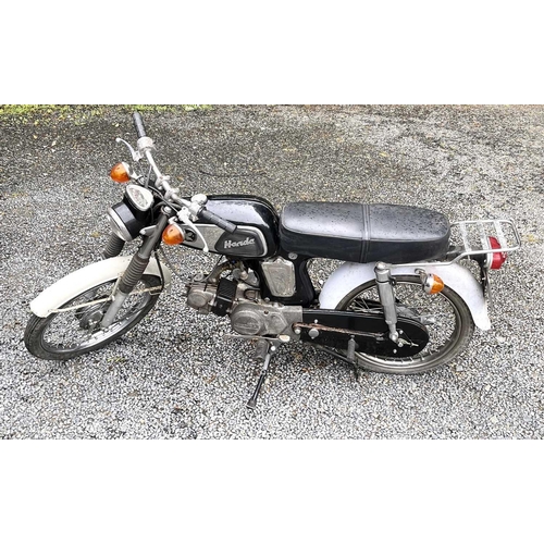 218 - An early 1970s Honda SS50 motorbike, VIN number S50 325828, engine number SS50E-162420, finished in ... 