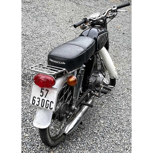 218 - An early 1970s Honda SS50 motorbike, VIN number S50 325828, engine number SS50E-162420, finished in ... 