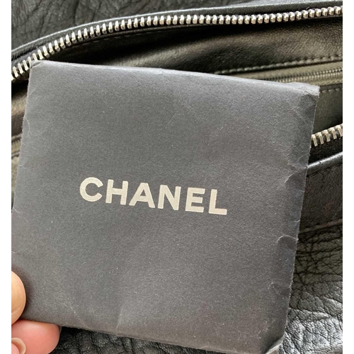 2830 - Chanel Bowling handbag, manufactured 2008/2009 with authenticity card, corresponding serial number a... 