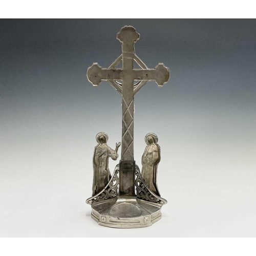 285 - An Art Deco period chromium plated altar crucifix, cast with the figures of Christ, the Virgin Mary,... 