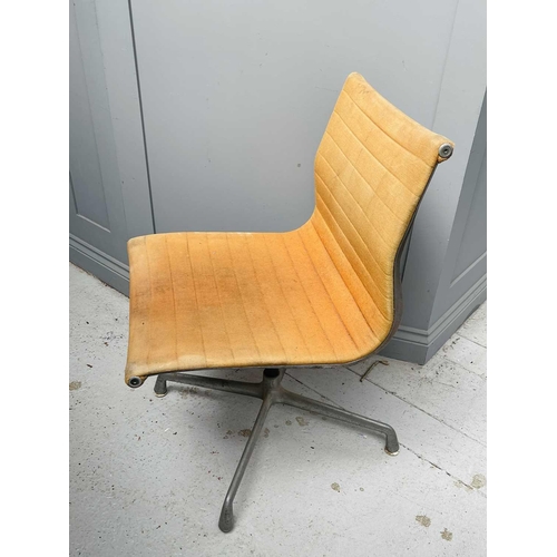 3036 - Charles Eames, An office chair, by Herman Miller, with cast aluminium swivel base, height 85cm.