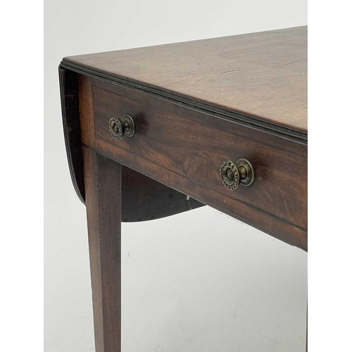 3078 - A George III mahogany Pembroke table, the top with reeded edge and square tapering legs. Height 74cm... 