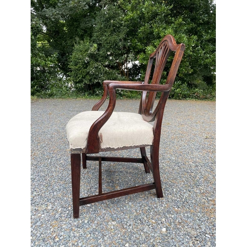 3089 - A set of ten Hepplewhite style mahogany dining chairs, circa 1900, the shield shape backs with pierc... 