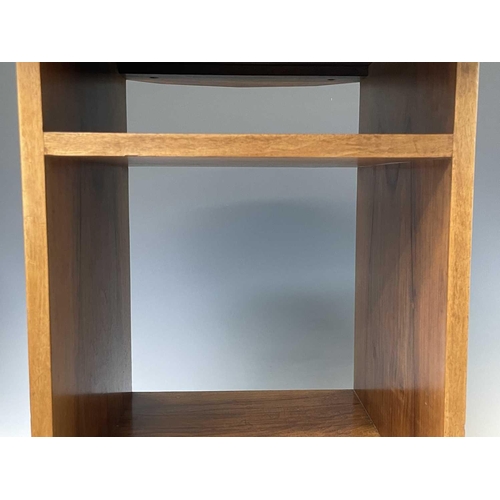 3098 - A Robin Nance walnut occasional table/bookshelf, the sixteen sided top, with an open shelf below, he... 