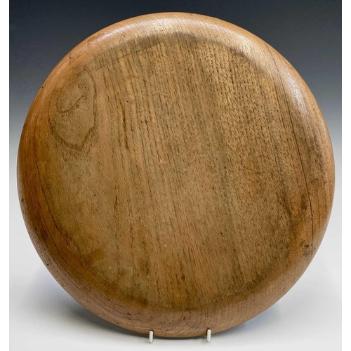 3099 - A Robin Nance turned circular sycamore tray, with raised edge, diameter 40.5cm.