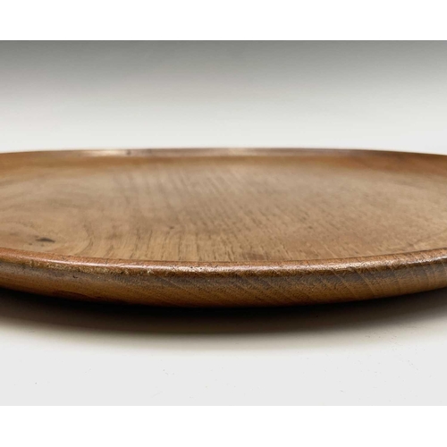 3099 - A Robin Nance turned circular sycamore tray, with raised edge, diameter 40.5cm.