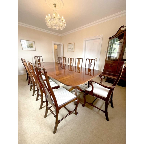 3120 - A substantial Regency style mahogany twin pedestal dining table, by William Tillman mid 20th century... 