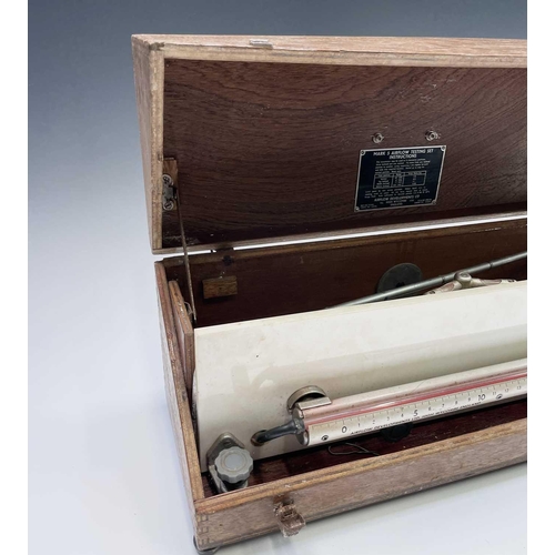 386 - A vintage Airflow Mark 5 testing set, cased, width 51cm.