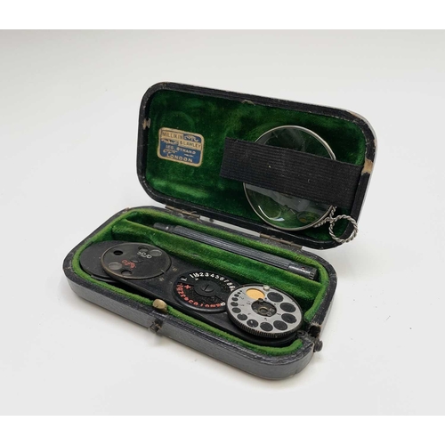 75 - Medical Instruments - A Millikin & Lawley ophthalmoscope (cased), and a tendon hammer, together with... 