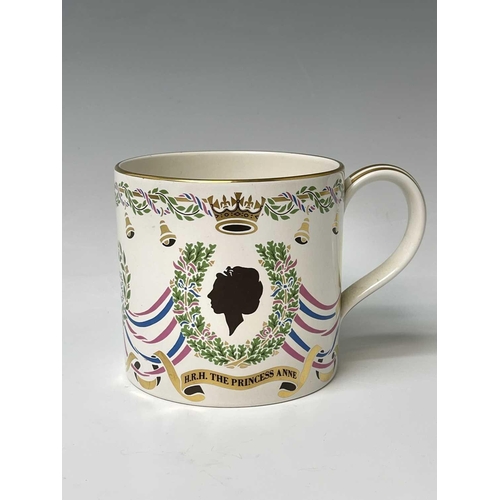 828 - Three Wedgwood commemorative mugs designed Richard Guyatt to include the Royal Silver Wedding 1947-1... 