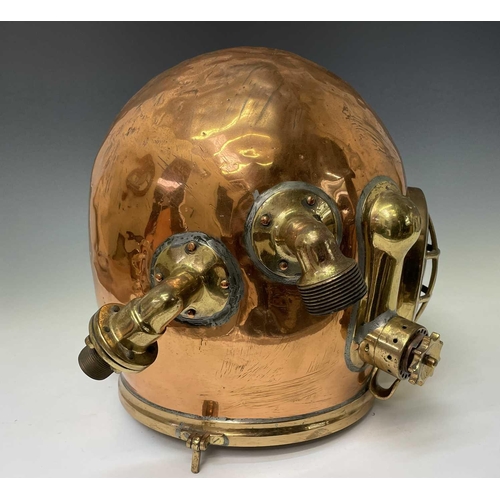 86 - A 12-bolt copper diving helmet by Siebe Gorman & Co, London, numbered 18784 (matching), with interna... 