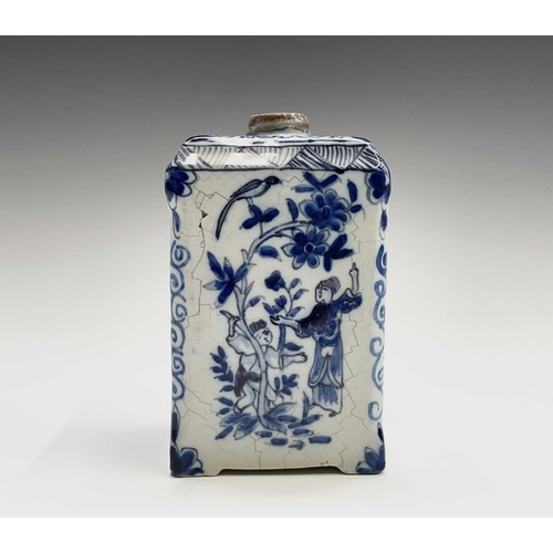 877 - A Dutch Delft tea caddy, 18th century, of rectangular section, painted in blue and white with Chines... 