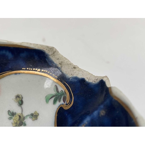 907 - A Worcester porcelain dish, circa 1770, the blue scale ground with floral reserves, blue seal mark, ... 