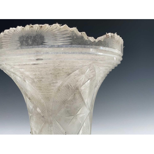 922 - A cut glass pedestal bowl, 19th century, with hobnail cut panels on a circular foot, height 21cm, di... 