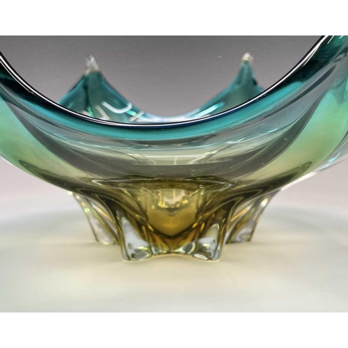 954 - A collection of Murano glass to include a bowl, 27cm diameter, and four vases, height 23cm diminishi... 