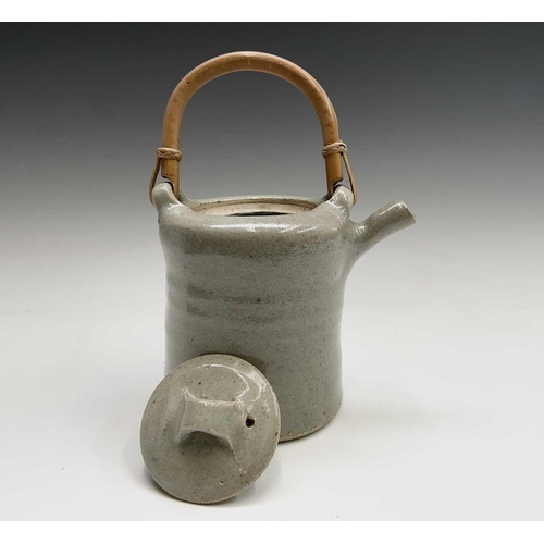 961 - A John Reeve (1929-2012, ex Longlands Pottery, Hennock, Devon, c. 1968-1970) stoneware teapot with b... 