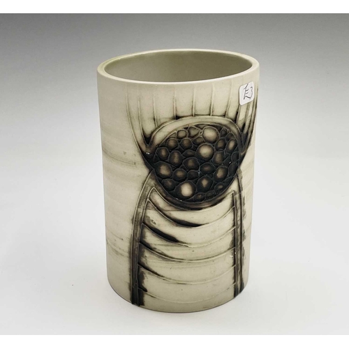 965 - Amanda BRIER (b. 1978) Leach pottery jug with crackle glaze 11cm in height, five David LEACH example... 