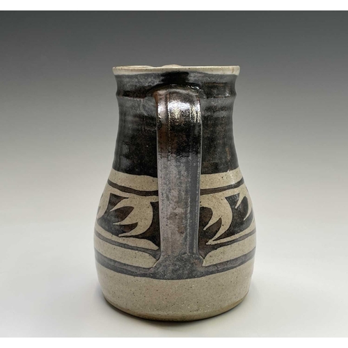 969 - Ian BOX, Trevillian Cornish Studio Pottery, comprising of a plant pot 14cm high and 17cm in diameter... 