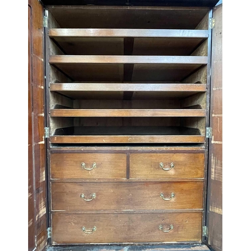 3218 - A Victorian mahogany triple wardrobe.