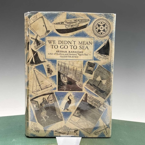 135 - ARTHUR RANSOME. 'Coot Club,' first edition, original cloth, some foxing, rubbed and bumped, Jonathan... 