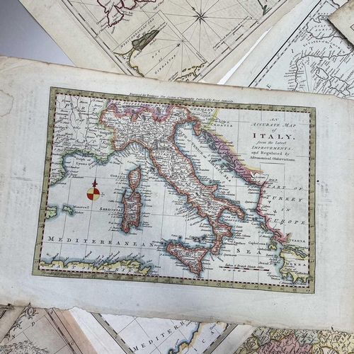 246 - MAPS. 'L'Italie Proprement Dite Pour l'intelligence de l'Histoire Romaine de Mr Rollin,' by Sr D'Anv... 