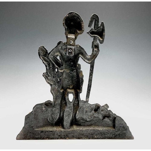 160 - A figural doorstop cast as a guardsman, height 37cm.