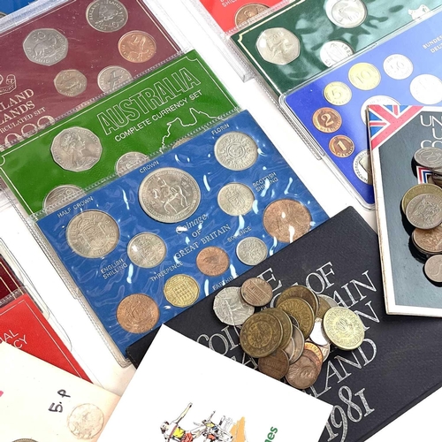 135 - Proof and Uncirculated Coin Sets. Containing: G.B Royal Mint Proof 1982 and 1983 sets, Royal Mint un... 