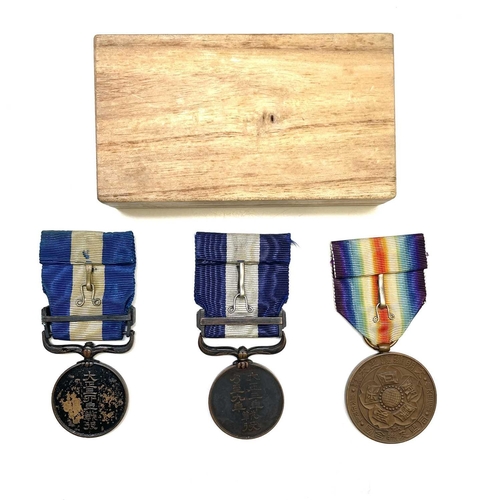 213 - Japan WWI Medals - 3 Medals. War Medal 1914-15, War Medal 1914-1920 and Inter Allied Victory Medal w... 