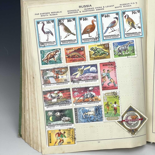 304 - Great Britain and World Stamp Album. A very well filled 