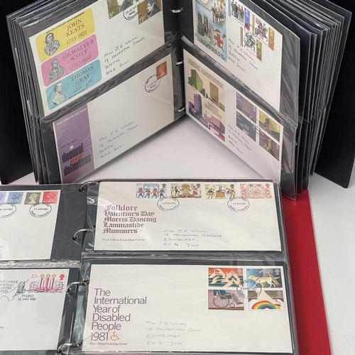 311 - Great Britain and World Stamps and Covers, together with a small quantity of Decimal Crown Coins. Co... 