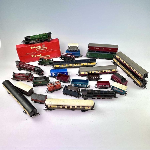 527 - OO Gauge Triang / Hornby Model Railways. Comprising 6 locomotives - namely 3 x Princess Elizabeth 4-... 