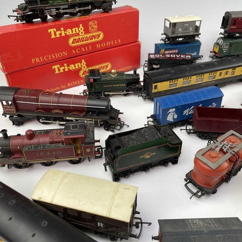 527 - OO Gauge Triang / Hornby Model Railways. Comprising 6 locomotives - namely 3 x Princess Elizabeth 4-... 