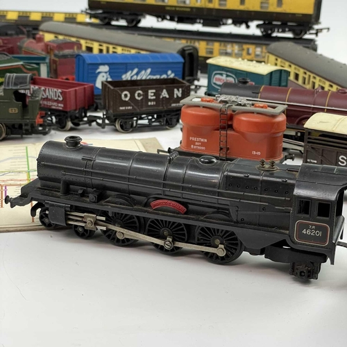 527 - OO Gauge Triang / Hornby Model Railways. Comprising 6 locomotives - namely 3 x Princess Elizabeth 4-... 