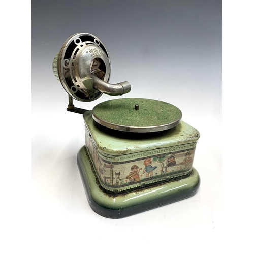 609 - A German Nirona child's gramophone, 