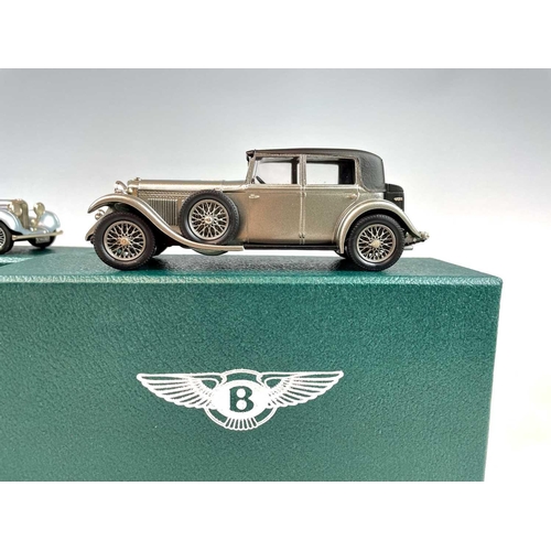 724 - Lansdowne Boxed Models 1:43 Scale. Comprising1930 Bentley 8 Litre WMTC 2009 25th anniversary (Silver... 