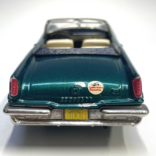 728 - Brooklin Boxed 1:43 Scale Models. Comprising 1951 15th anniversary Chrysler Imperial Convertible Top... 