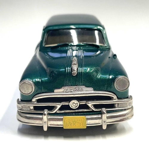 732 - Brooklin Boxed 1:43 Scale Models. Comprising 1952 Ford FI Panel Delivery Modelex 92 (ref BRK 42X) pl... 