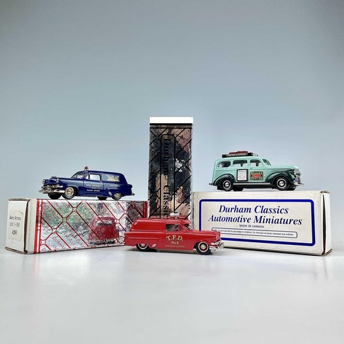 740 - Durham Classics. Comprising 1954 Ford Courier Toronto Fire Department No 8 District Chief (ref DC-7D... 