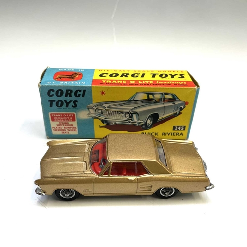 749 - Boxed Corgi Toys (x2). Comprising: no.224 Bentley Continental Sports Saloon - mint noxed but car has... 