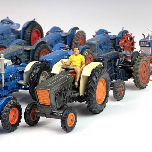 757 - Ford / Fordson Tractors. A box containing 20 Tractors mainly by Britains - various models.