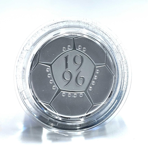 78 - G.B Silver Proof Piedfort £2 coins (3 in all). Comprising 1996 Football cased silver piedfort £2; 20... 