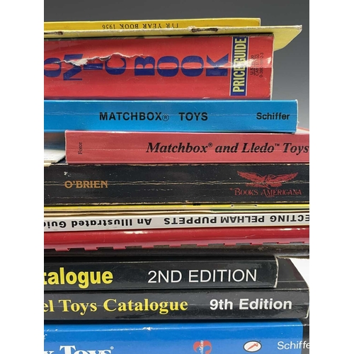 786 - Toy Reference Books. Including - Collecting Pelham Puppets, Scalextric, Matchbox Toys, Along Hornby ... 