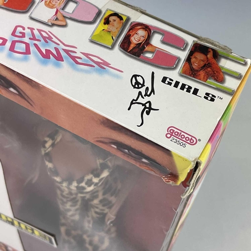 797 - Spice Girls Boxed Dolls (x5). Comprising: 2 x Spice Girls on Tour - 1. Geri Halliwell 2. Mel B. 3 x ... 